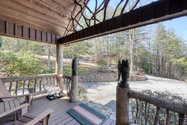 4852 Hf Lyons Road, Hiawassee, GA 30546