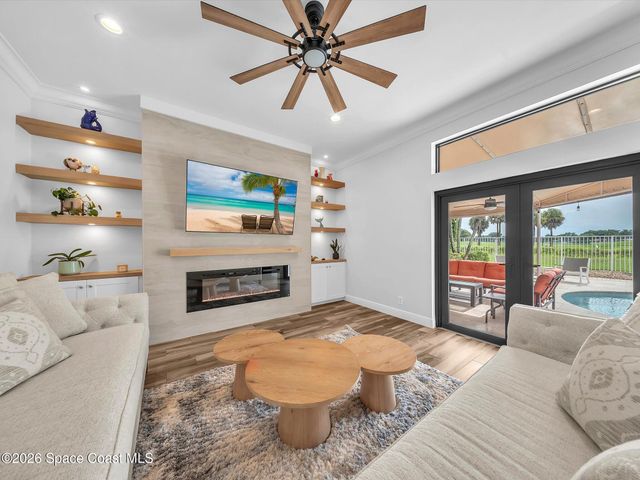 6347 Shadow Tree Lane, Lake Worth, FL 33467