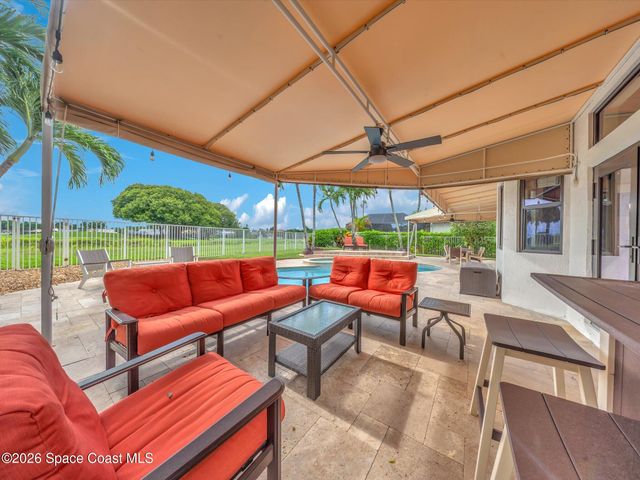 6347 Shadow Tree Lane, Lake Worth, FL 33467