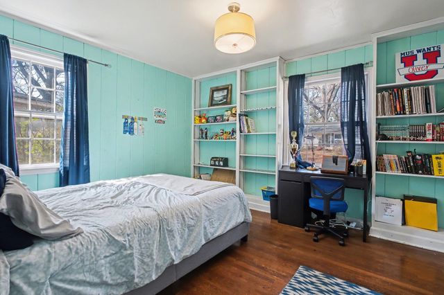 4613 CROSSOVER LN, Memphis, TN 38117