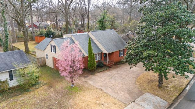 4613 CROSSOVER LN, Memphis, TN 38117