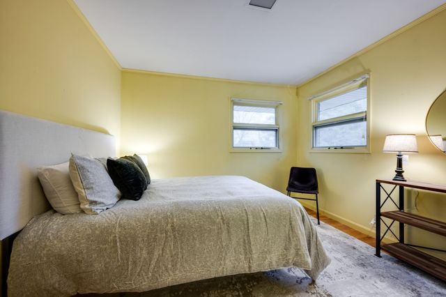 112 Lake Valley Road, Dickson, TN 37055