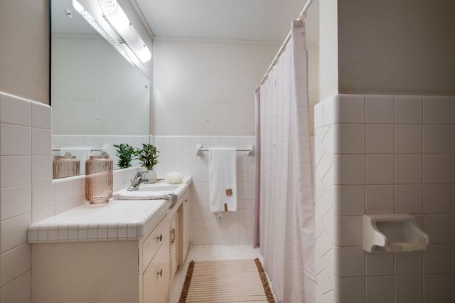 112 Lake Valley Road, Dickson, TN 37055