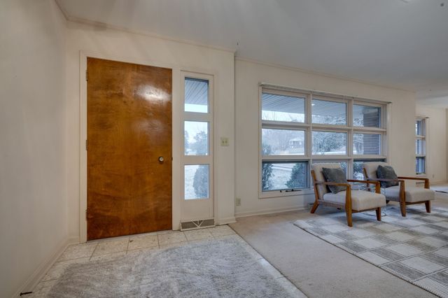 112 Lake Valley Road, Dickson, TN 37055