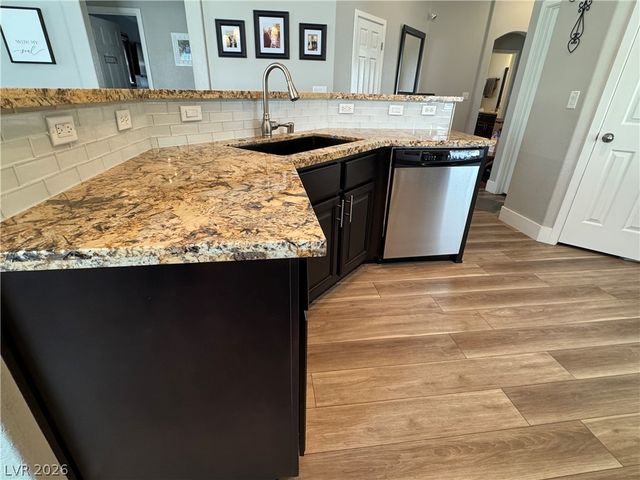 1071 Snow Roof Avenue, Henderson, NV 89052