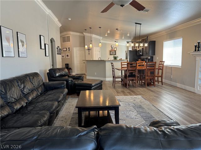 1071 Snow Roof Avenue, Henderson, NV 89052