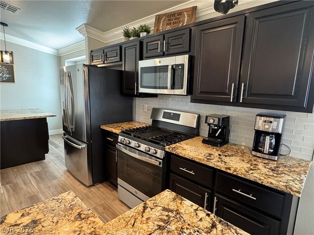 1071 Snow Roof Avenue, Henderson, NV 89052