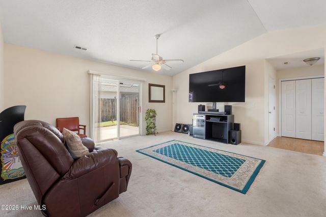 7424 Milan Court, Wilmington, NC 28411