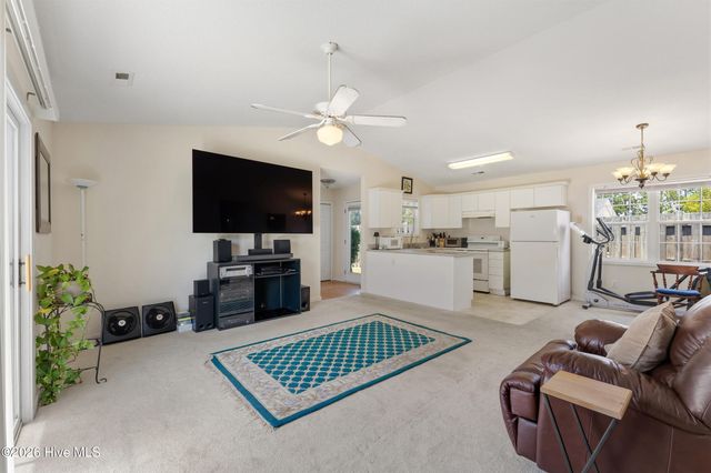 7424 Milan Court, Wilmington, NC 28411