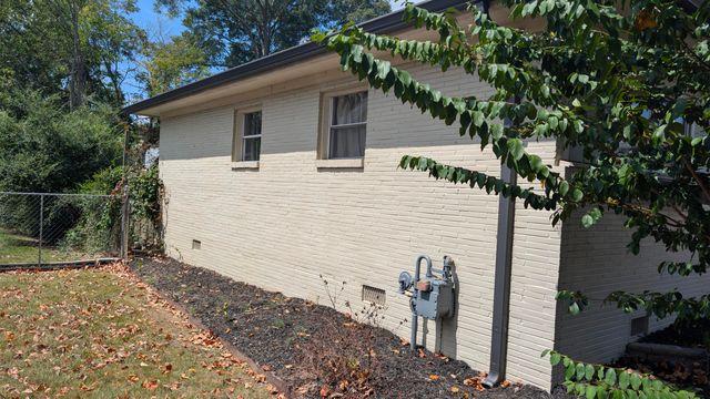 17 S Tuxedo Avenue, Chattanooga, TN 37411