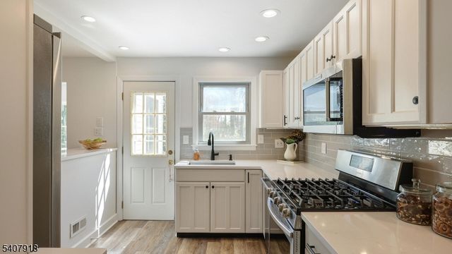 1756 King Street, Scotch Plains Twp., NJ 07076