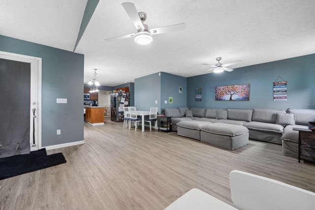 5753 Paul Talbott Circle, Grove City, OH 43123