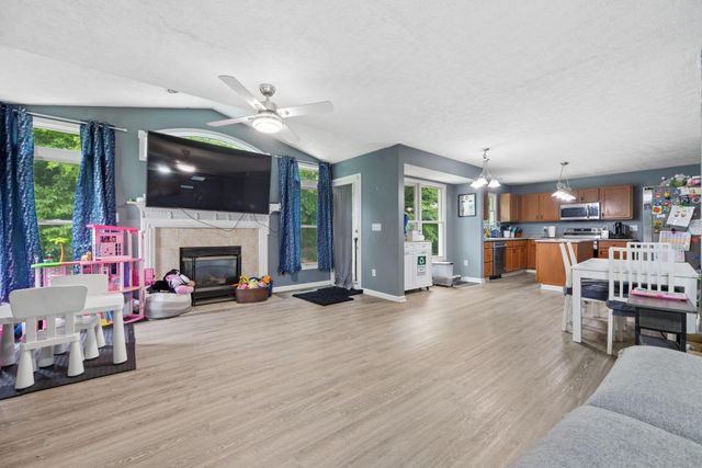 5753 Paul Talbott Circle, Grove City, OH 43123