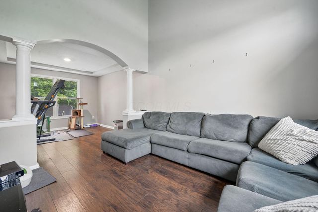 5753 Paul Talbott Circle, Grove City, OH 43123