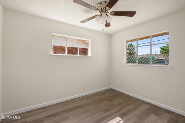 5624 SANDERS Avenue, El Paso, TX 79924