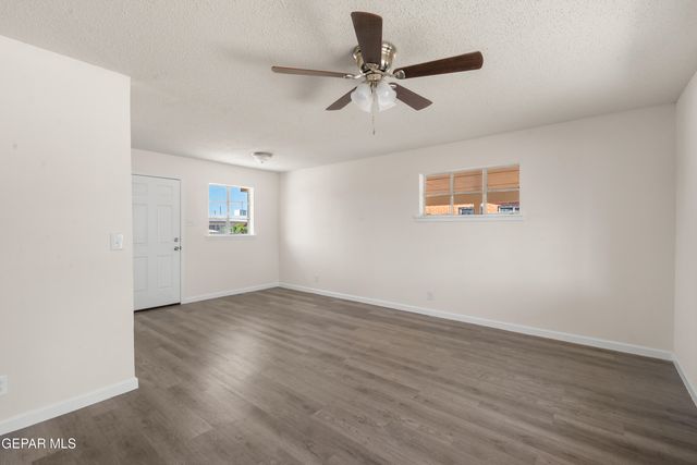 5624 SANDERS Avenue, El Paso, TX 79924