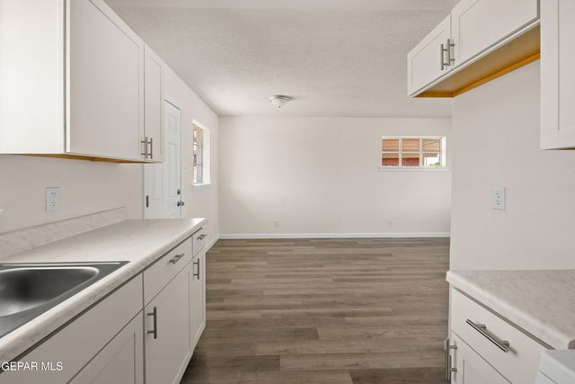 5624 SANDERS Avenue, El Paso, TX 79924