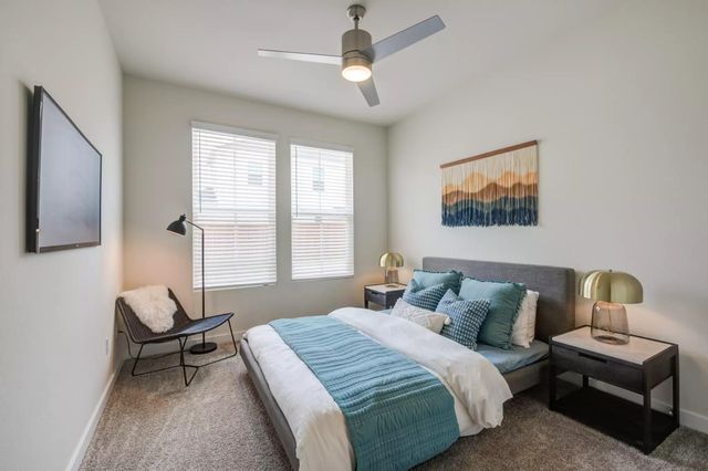 801 Bluestem Way 201W, Cedar Hill, TX 75104