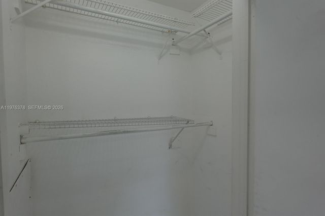 15560 SW 104th Ter 613, Miami, FL 33196