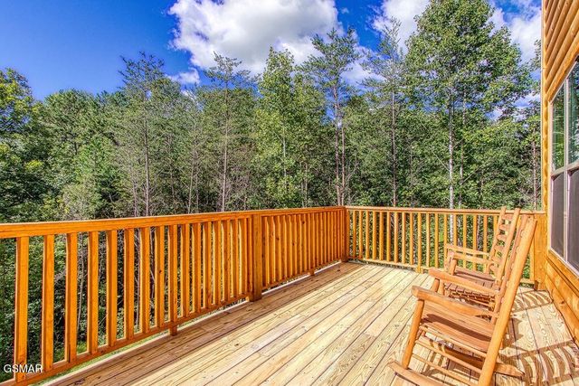 3846 Katelyns Lane, Sevierville, TN 37876