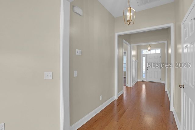 72 White Crescent Cir, Ridgeland, SC 29936
