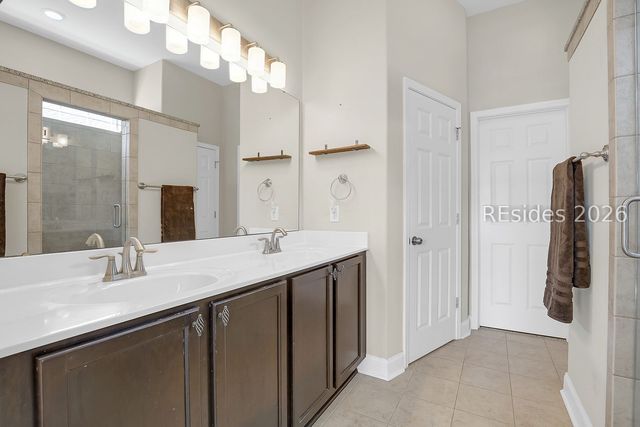 72 White Crescent Cir, Ridgeland, SC 29936