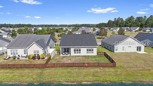 72 White Crescent Cir, Ridgeland, SC 29936