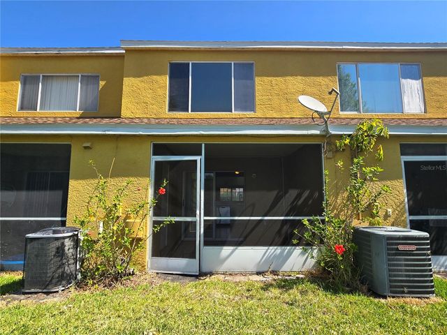 30058 GRANDA HILLS COURT, Wesley Chapel, FL 33543