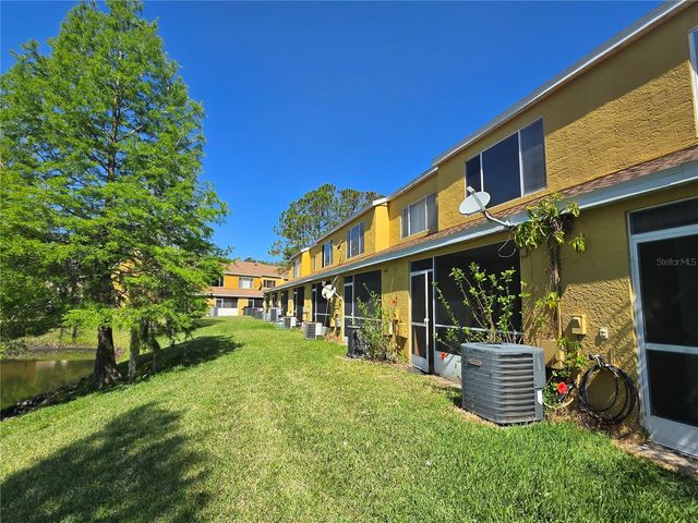 30058 GRANDA HILLS COURT, Wesley Chapel, FL 33543