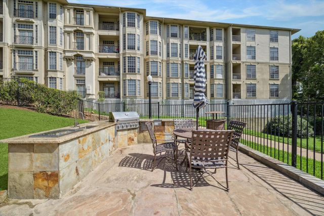 5353 Memorial Drive 3053, Houston, TX 77007