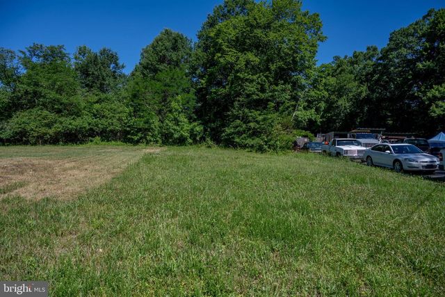 8302 DYSON RD, Brandywine, MD 20613