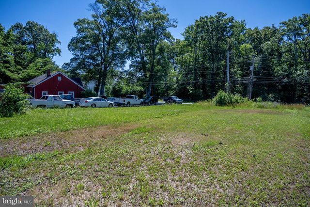 8302 DYSON RD, Brandywine, MD 20613