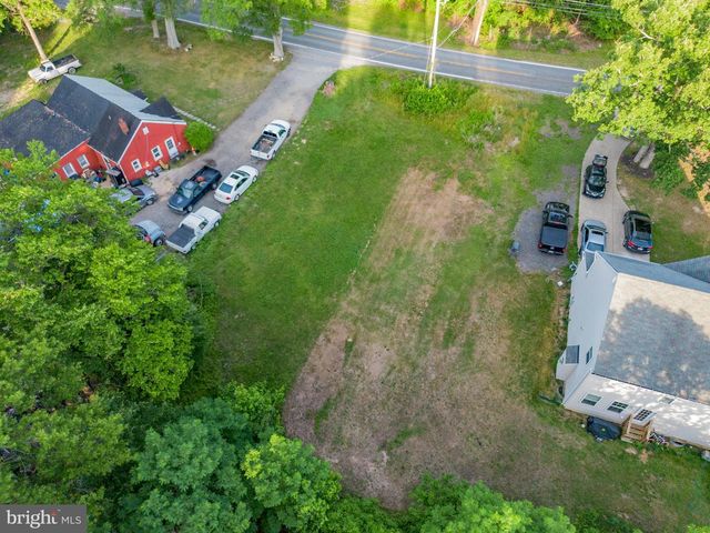 8302 DYSON RD, Brandywine, MD 20613