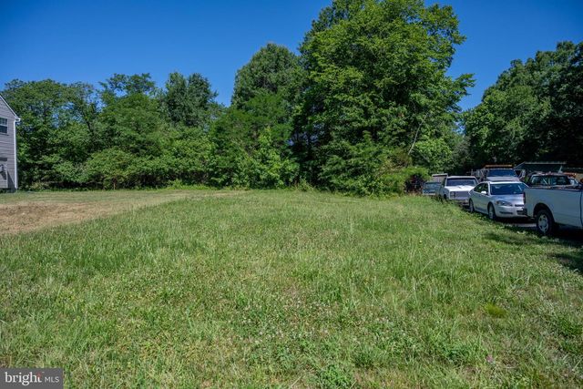 8302 DYSON RD, Brandywine, MD 20613
