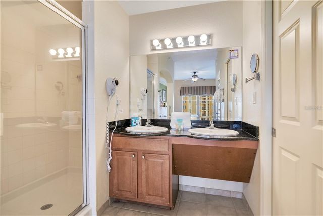 8101 RESORT VILLAGE DRIVE 3905, Orlando, FL 32821