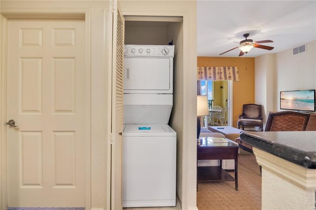8101 RESORT VILLAGE DRIVE 3905, Orlando, FL 32821