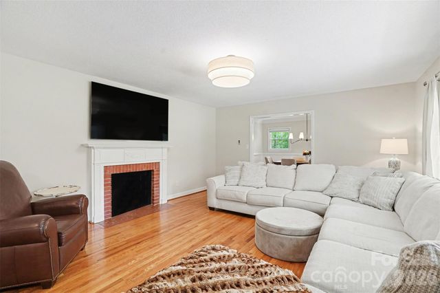 1700 Quail Street, Charlotte, NC 28214