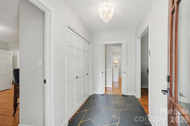1700 Quail Street, Charlotte, NC 28214