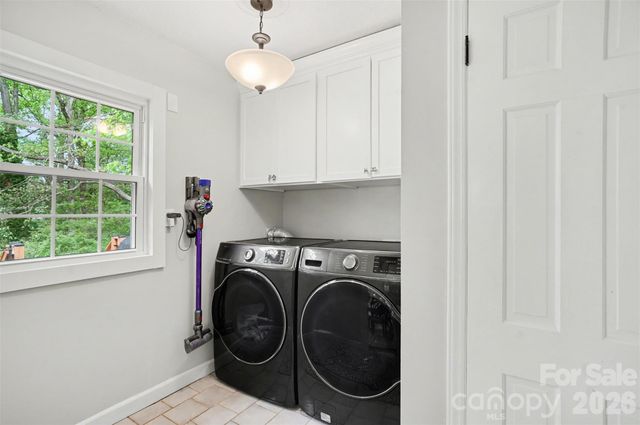 1700 Quail Street, Charlotte, NC 28214