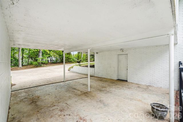 1700 Quail Street, Charlotte, NC 28214