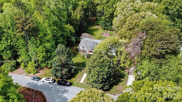 1700 Quail Street, Charlotte, NC 28214