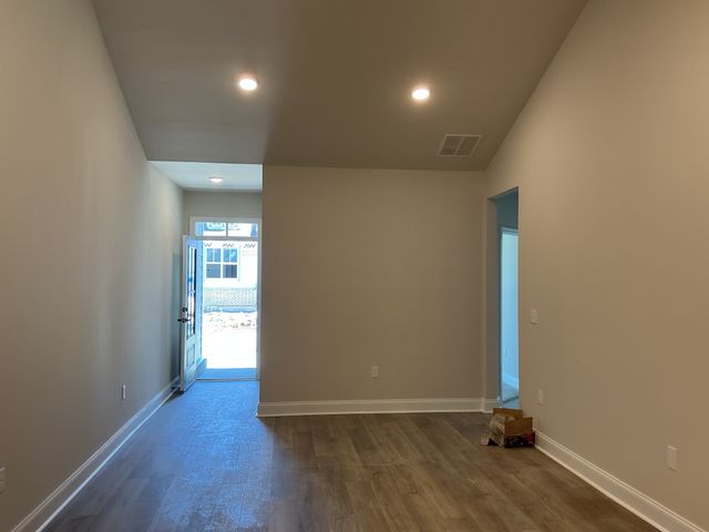 405 W Stonehaus Crossing, Antioch, TN 37013