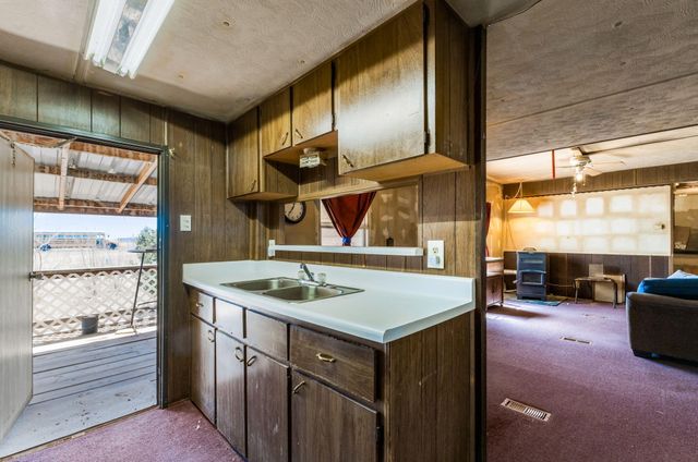 144 Berrendo Avenue, Moriarty, NM 87035