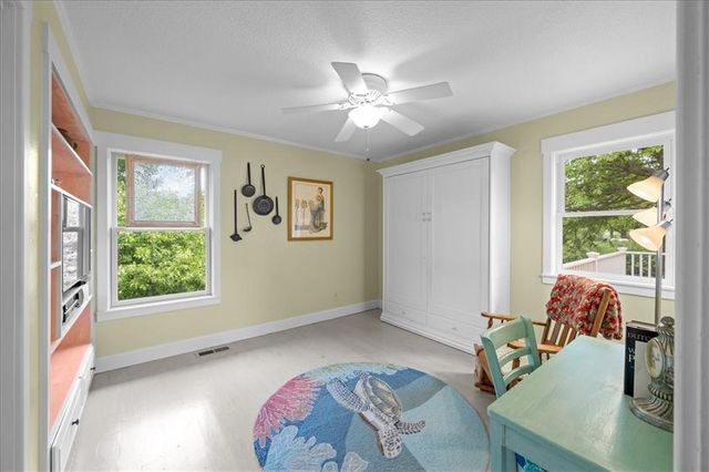 28639 Hospital Drive, Paola, KS 66071