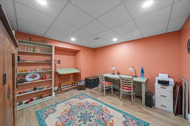 28639 Hospital Drive, Paola, KS 66071