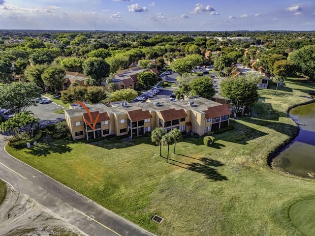 11282 Green Lake Drive 104, Boynton Beach, FL 33437