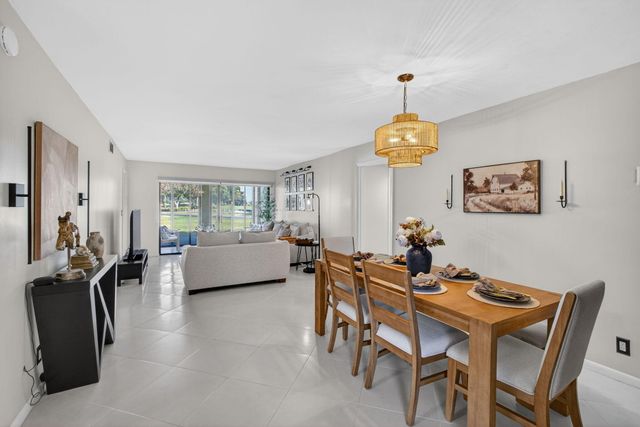 11282 Green Lake Drive 104, Boynton Beach, FL 33437