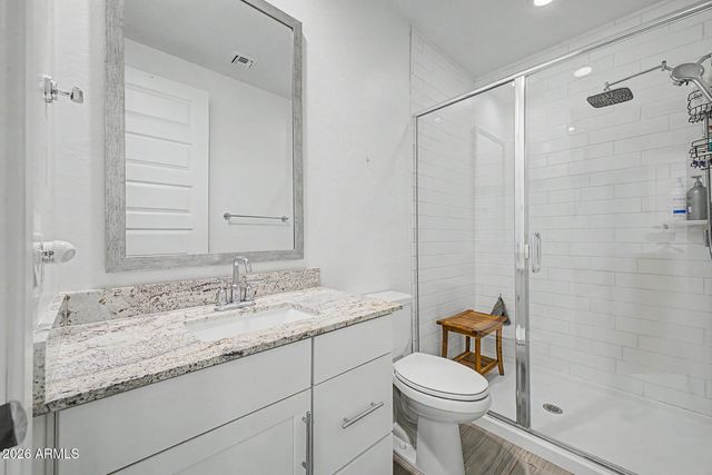 12405 W WAGON WHEEL Drive, Glendale, AZ 85307