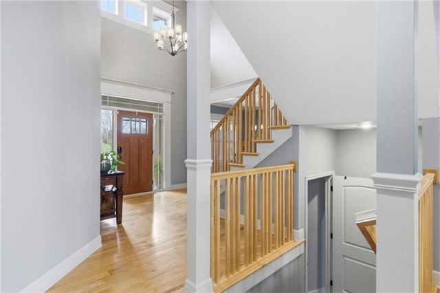 10711 S Appleridge Lane, Olathe, KS 66061
