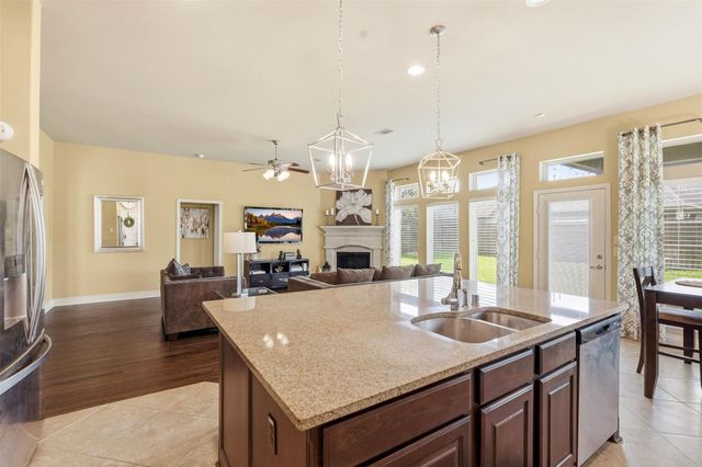 14106 Green Thicket Drive, Pearland, TX 77584